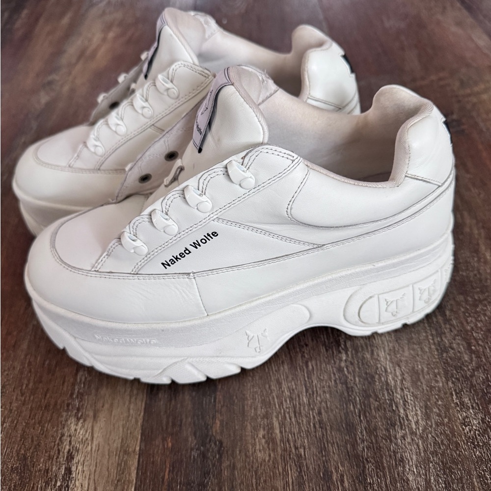 Naked Wolfe Sporty White Low Top Sneakers Size 40 (10)